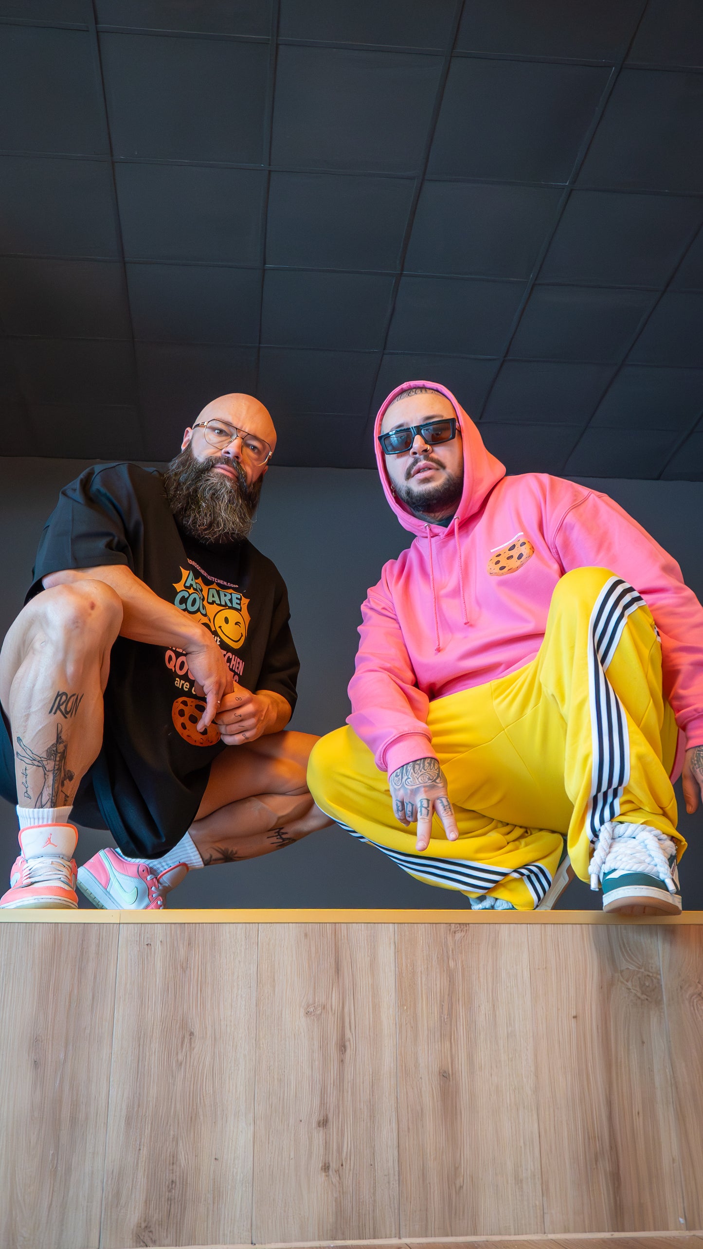 ABS are cool but CheatKitchen Qookies are cooler“ Oversized Shirt