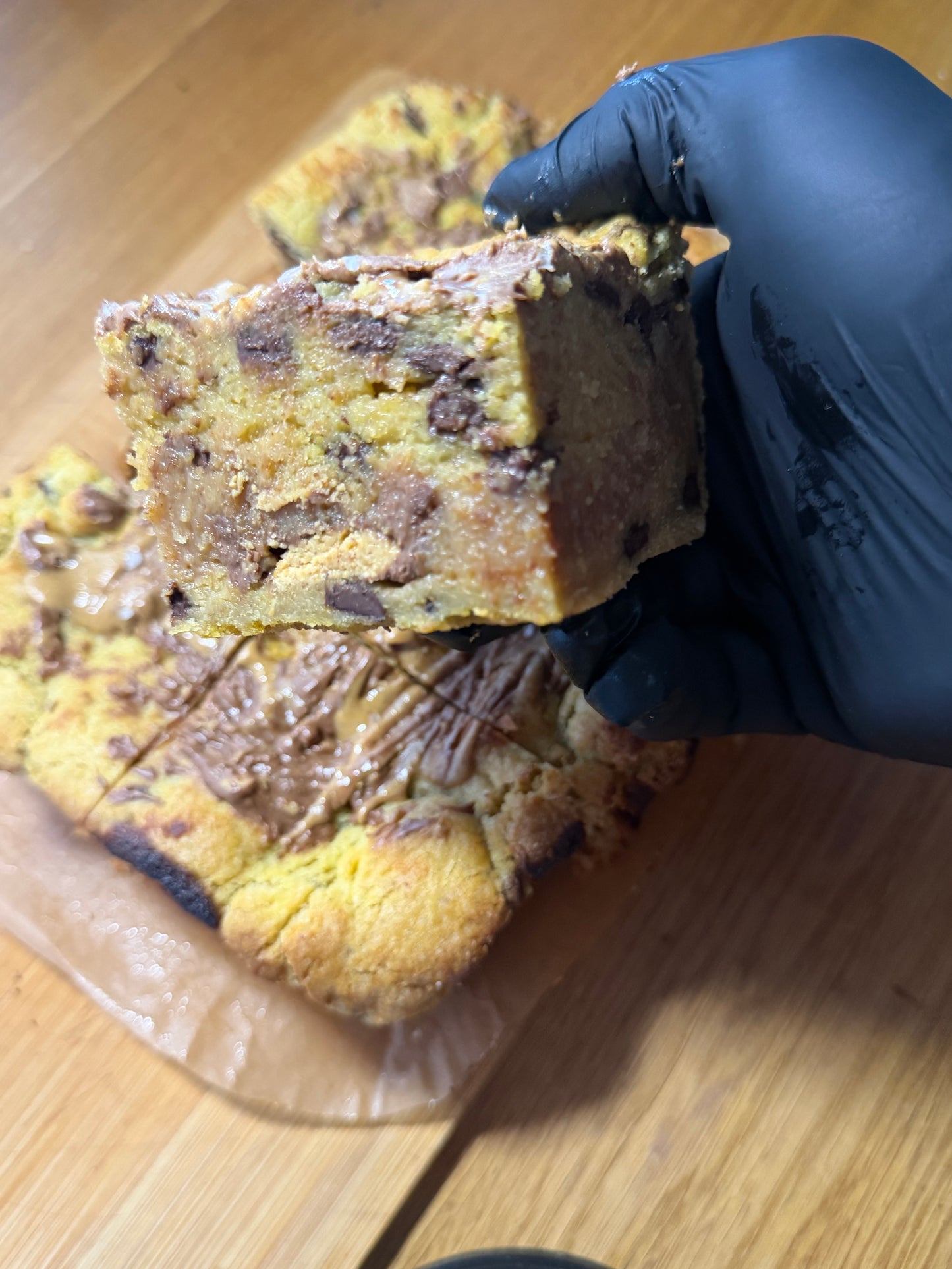 Reeses Style Qookie Bar !