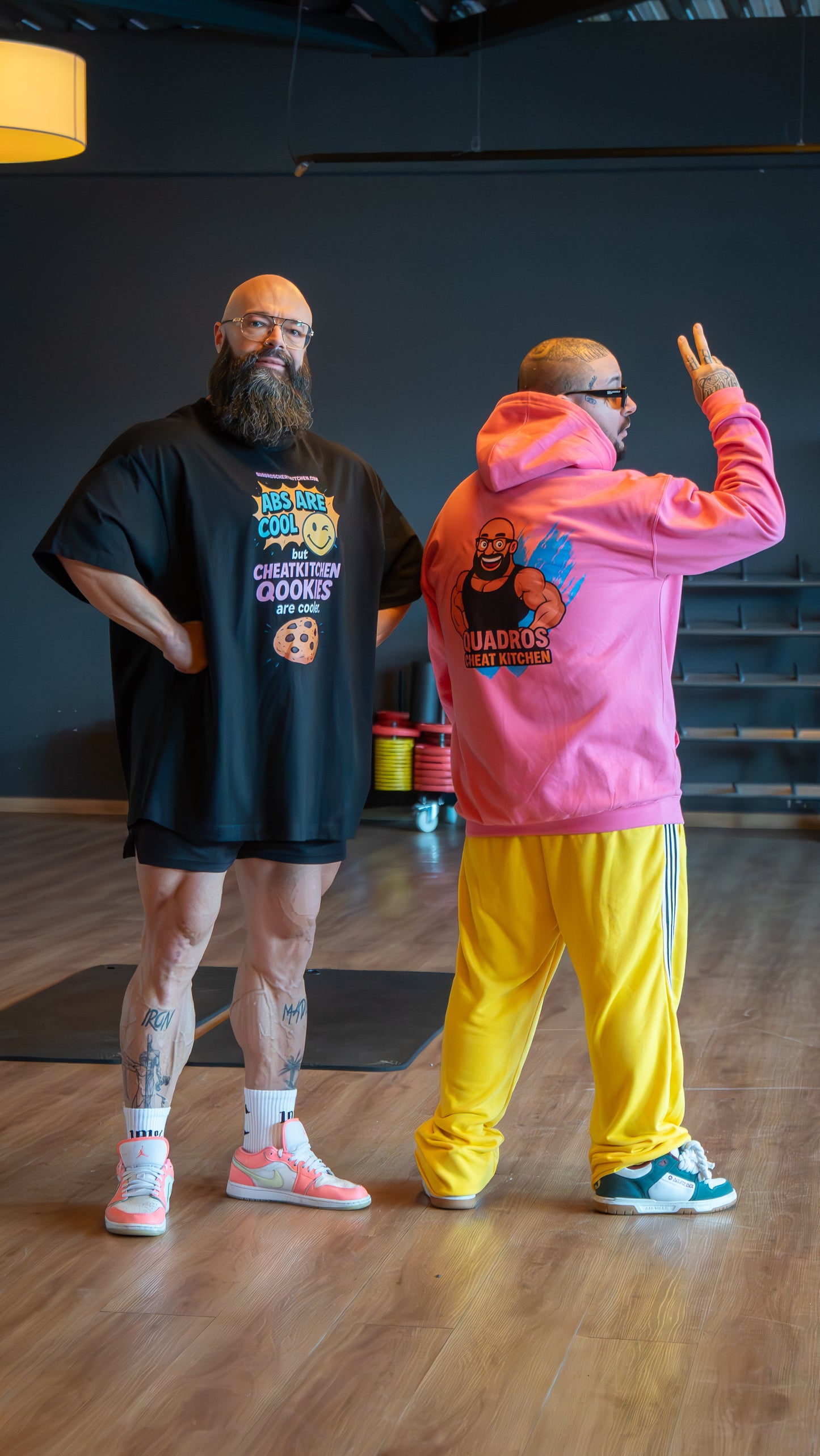 QuadrosCheatKitchen – Basic Hoodie (Pink)