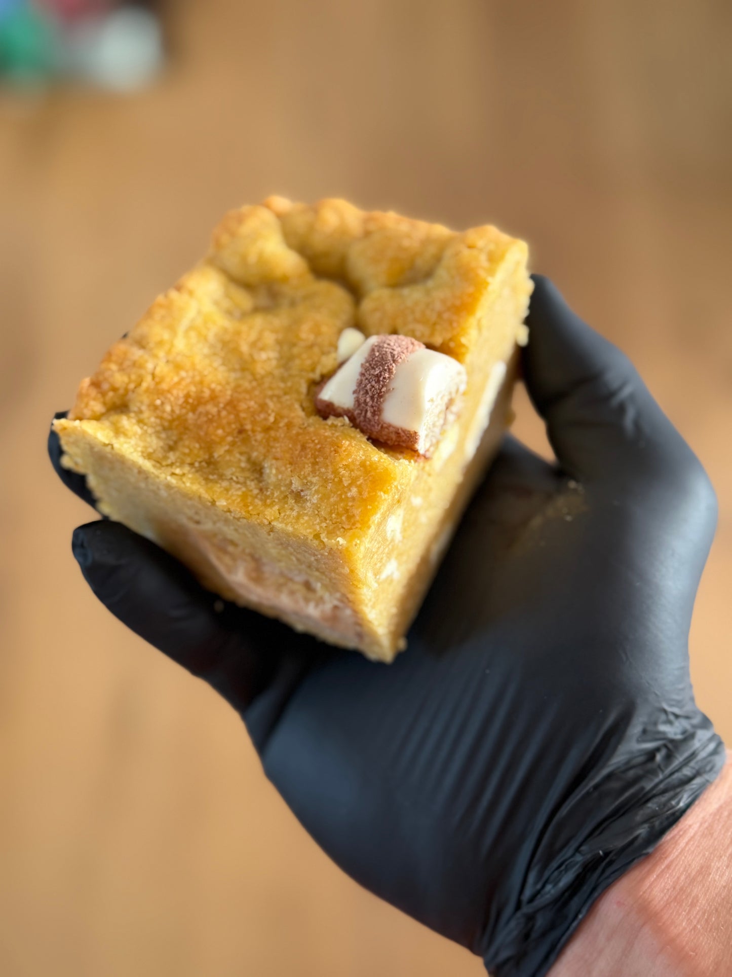 Bueno Qookie Bar